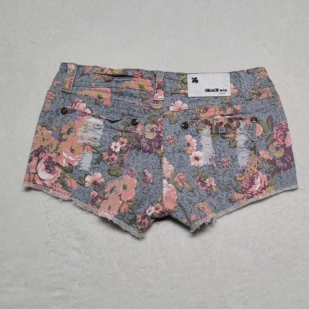 Grace in LA New Gray Pink Floral Distressed Raw Cut Micro Mini Denim Shorts 3/25 - Picture 5 of 10